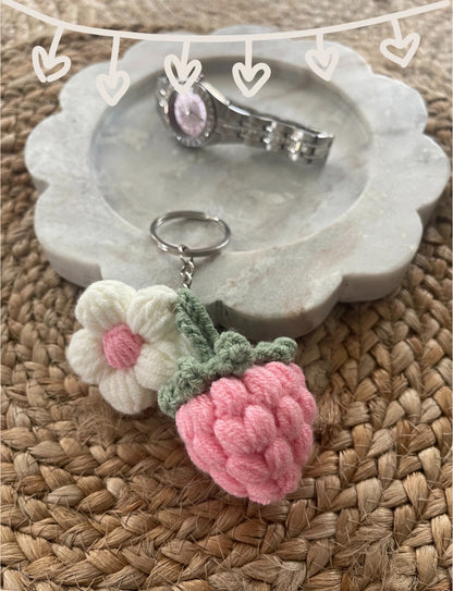 Strawberry Field Daisy Keychain
