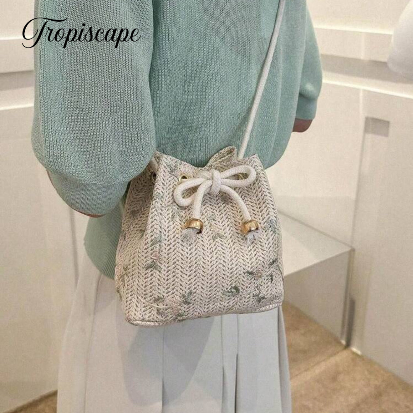 Mini Floral Embroidered Drawstring Bag
