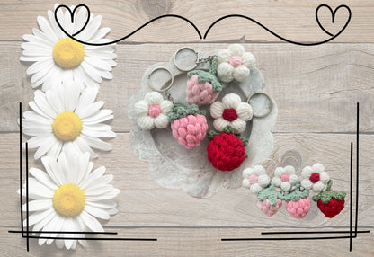 Strawberry Field Daisy Keychain